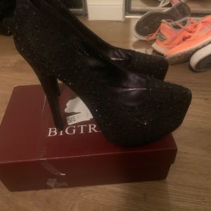 JustFab Shoes - Just fab heels! JustFab Shoes - Just fab heels!